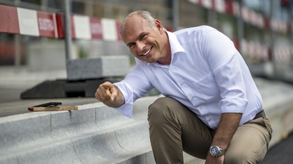 Roland Emmenegger, Baubewilligungen